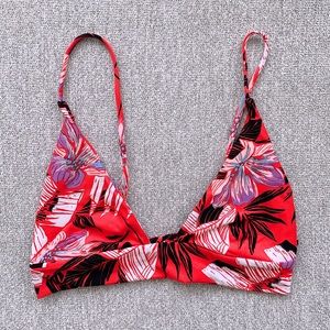 Red volcom bikini top size xs